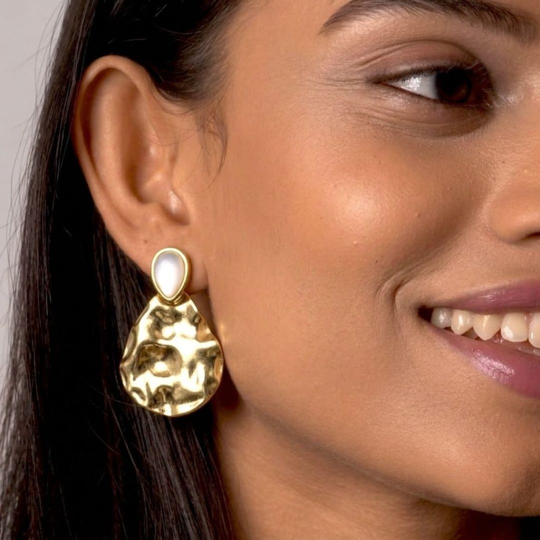Sculpted Moonstone Drop Earrings
