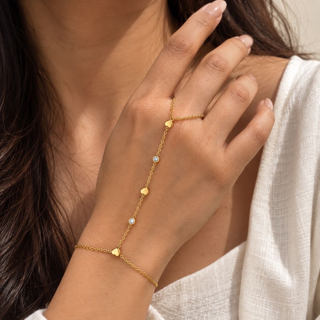 Amore Hand Chain