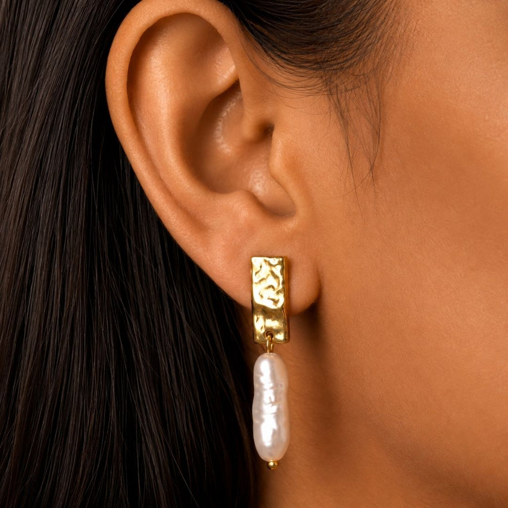 Freshwater Pearl Drop Earrings