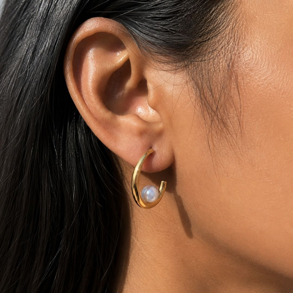 NIYANSA Pearl Hoop Earrings