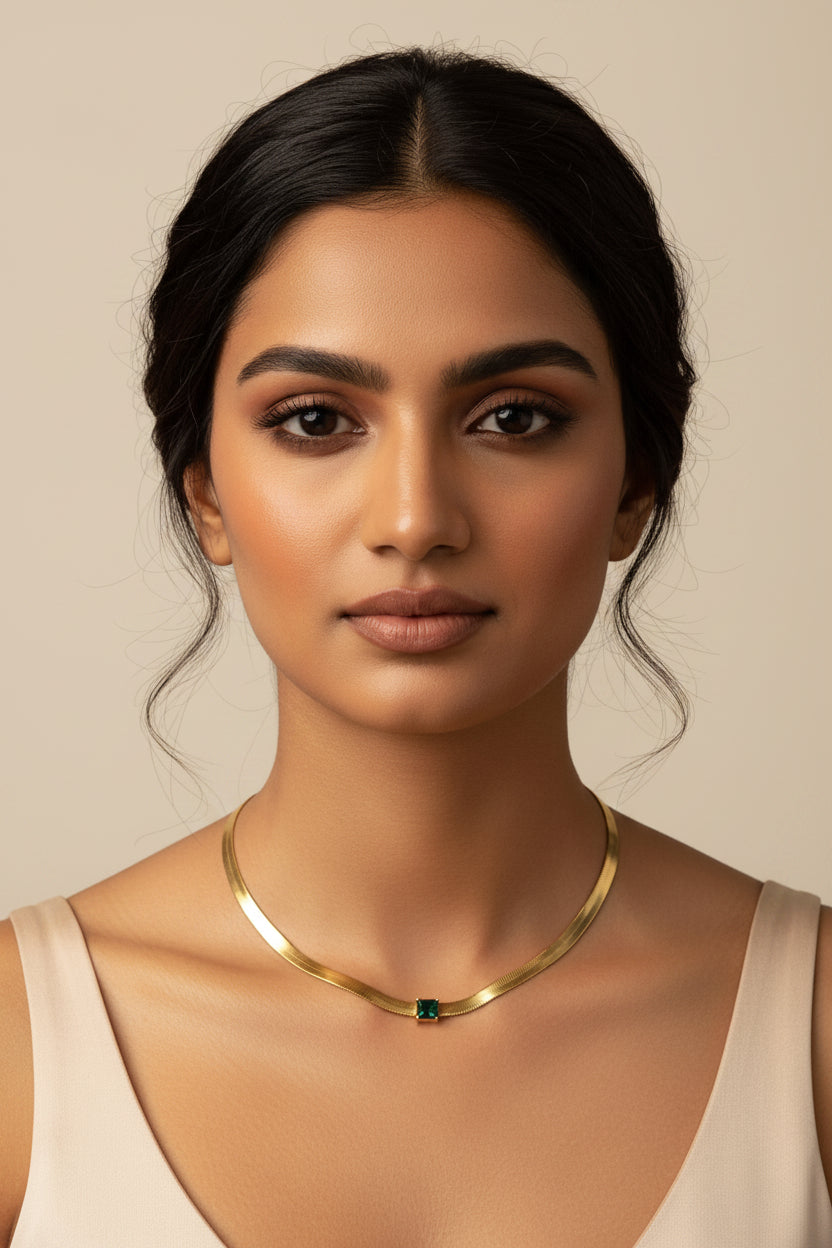 Nyra Emerald Snake Chain Necklace