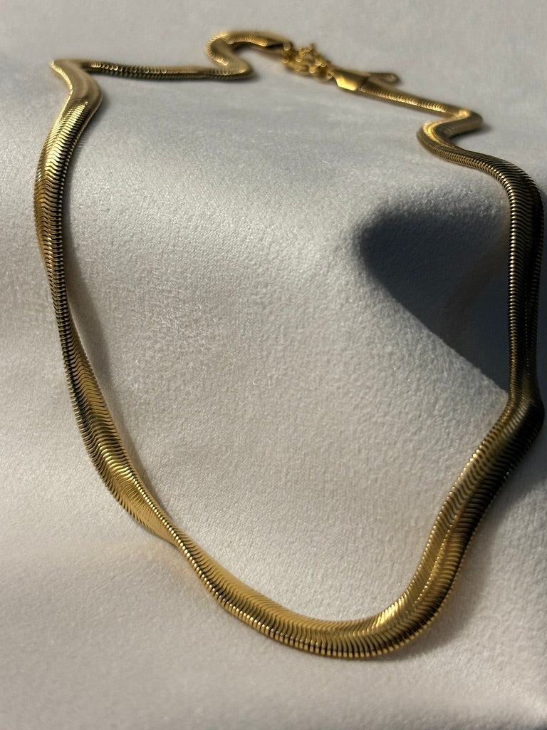Sera Classic Snake Chain