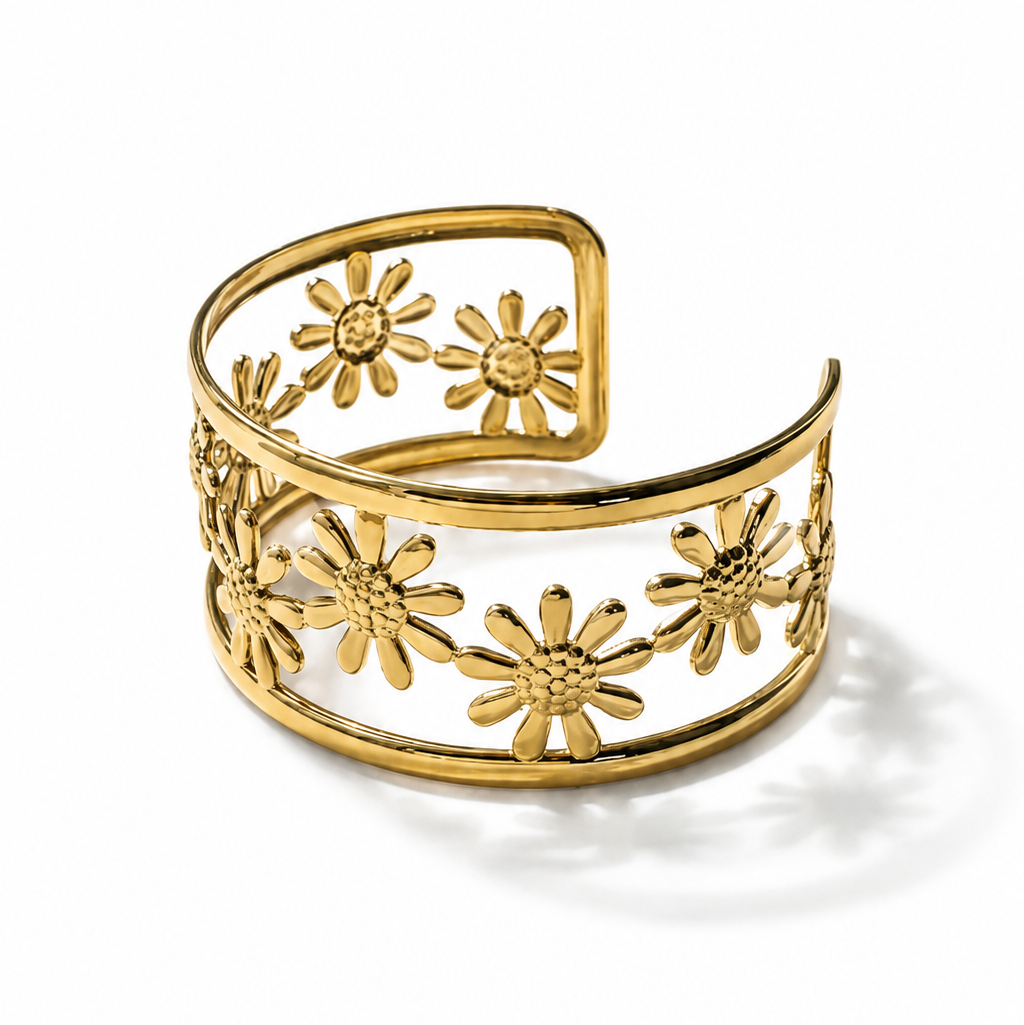 18 kt gold-plated floral cuff using 316L grade stainless steel. 