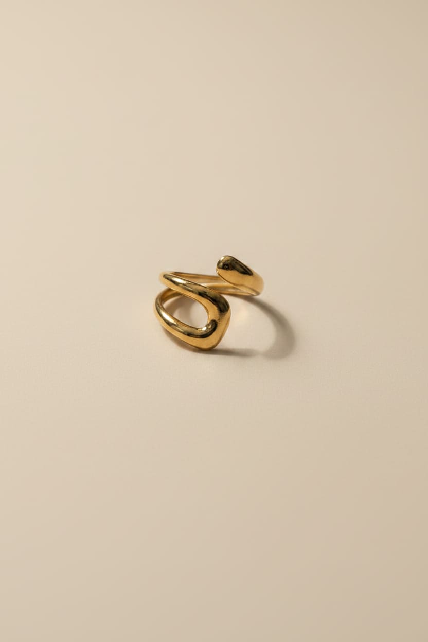 Anaya Ring is designed with 18kt gold pvd plated on 316L grade titanium steel.