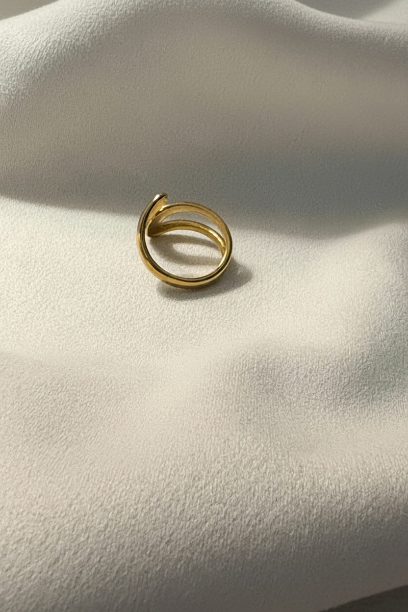 Anaya Sculpted Open Ring
