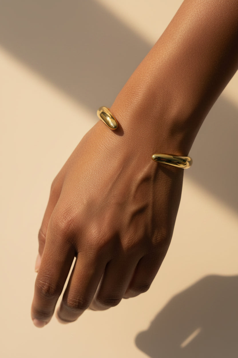 Curve Open Cuff Bracelet