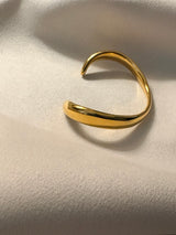 Aure Curve Open Cuff Bracelet