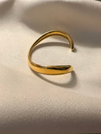 Curve Open Cuff Bracelet