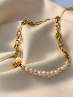 Elara Pearl Link Necklace
