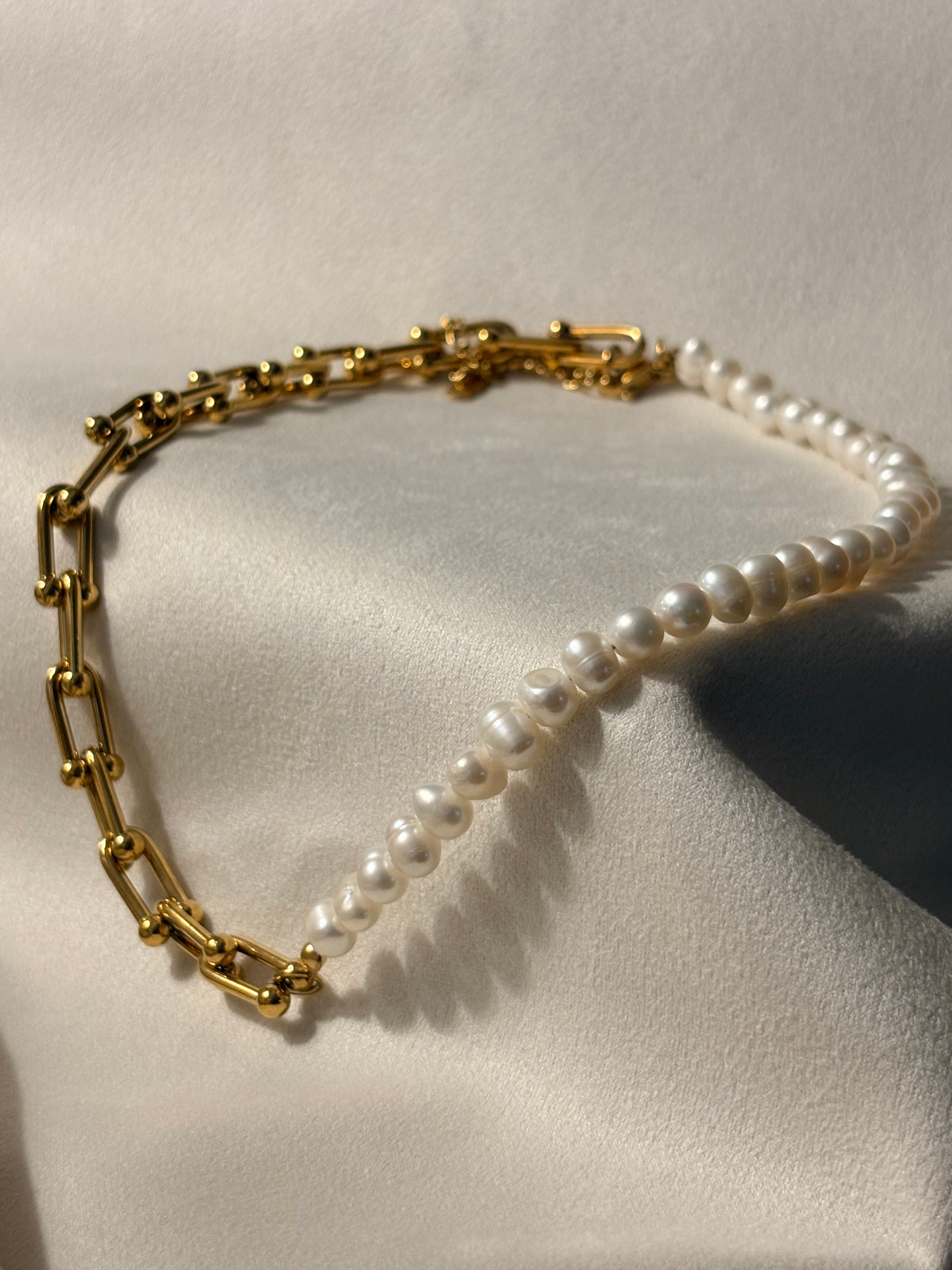 Kaia Half Pearl Link Necklace