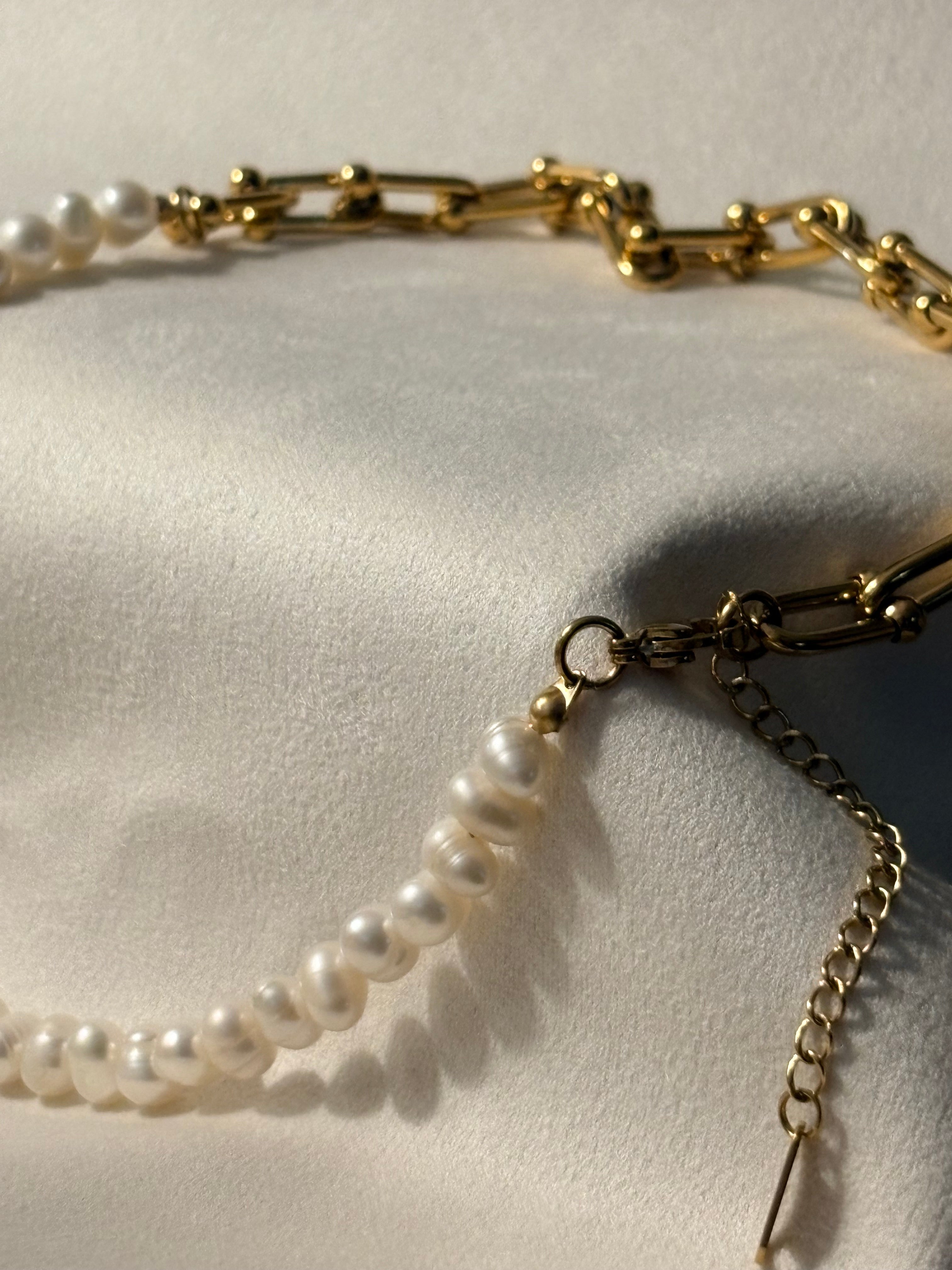Kaia Half Pearl Link Necklace