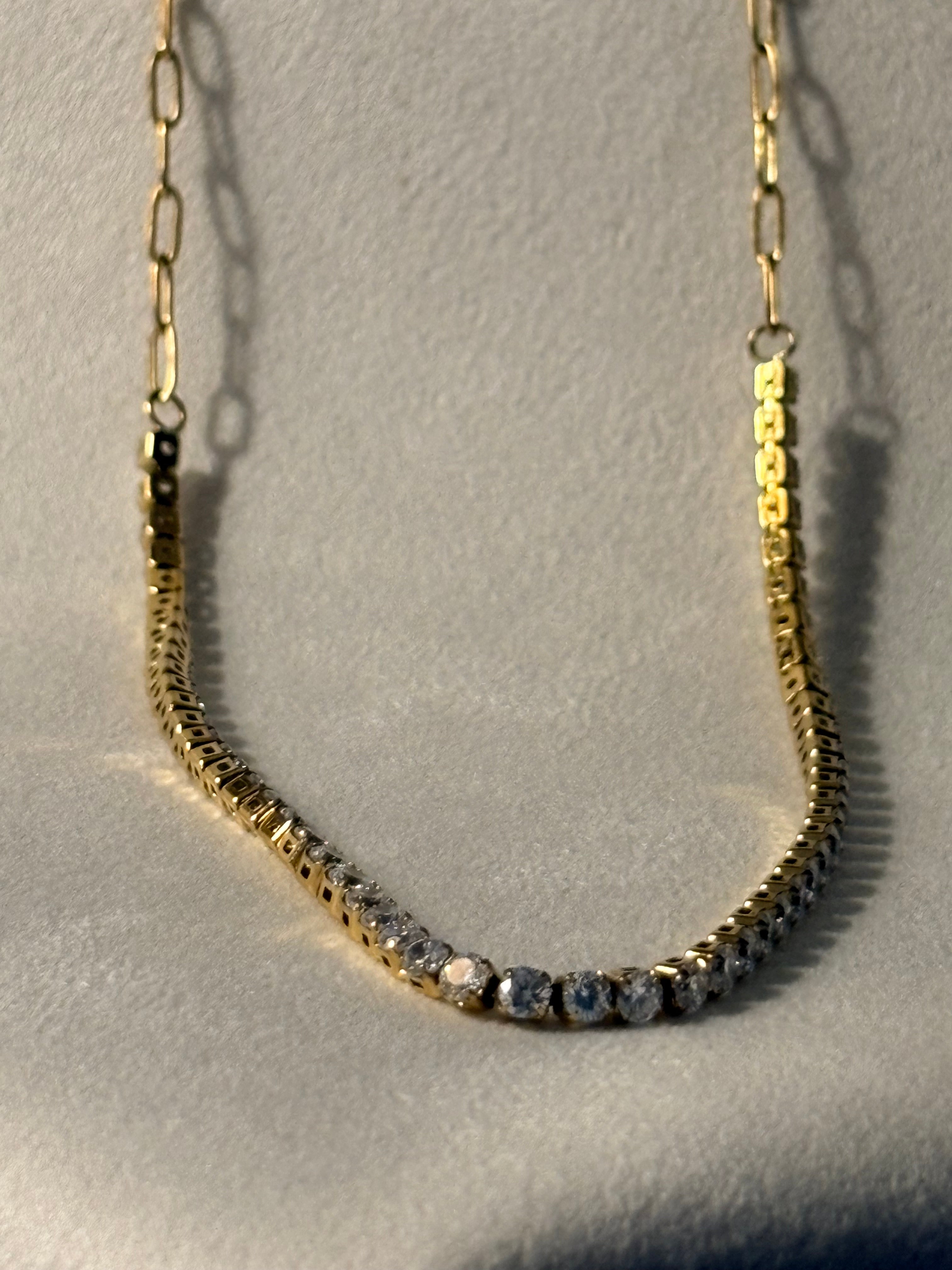 Tennis necklace with AAA cubic zirconia stones in 18KT PVD gold-plated stainless steel by NIYANSA.