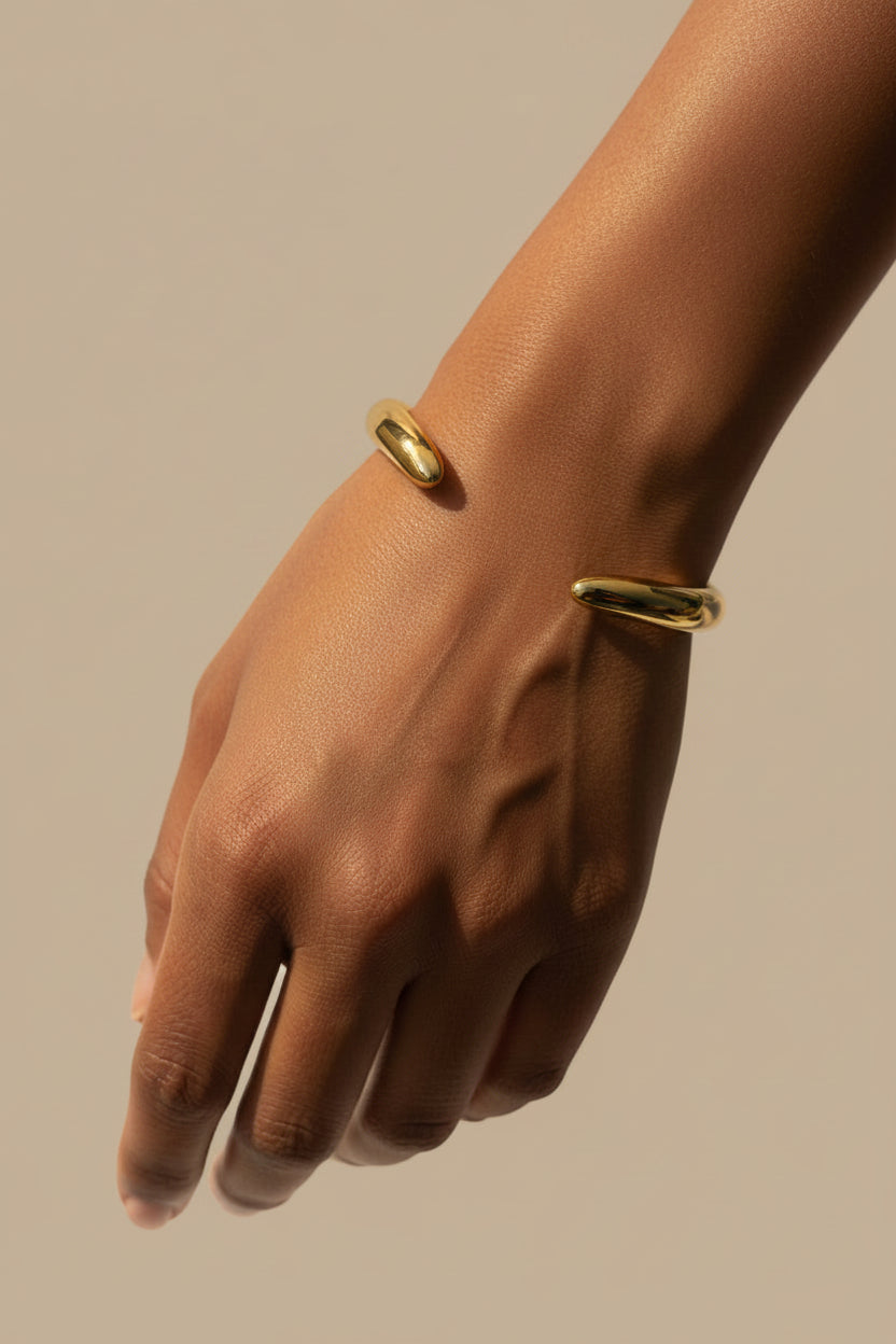 Curve Open Cuff Bracelet