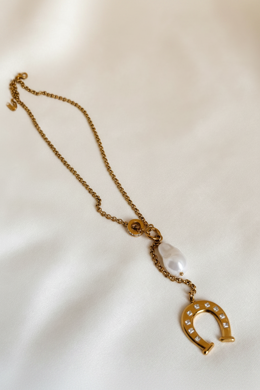 NIYANSA Lucky Pearl Necklace